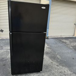 Whirlpool Refrigerator Good Condition Everything Works Fine 
