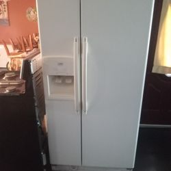Whirlpool White Refrigerator 