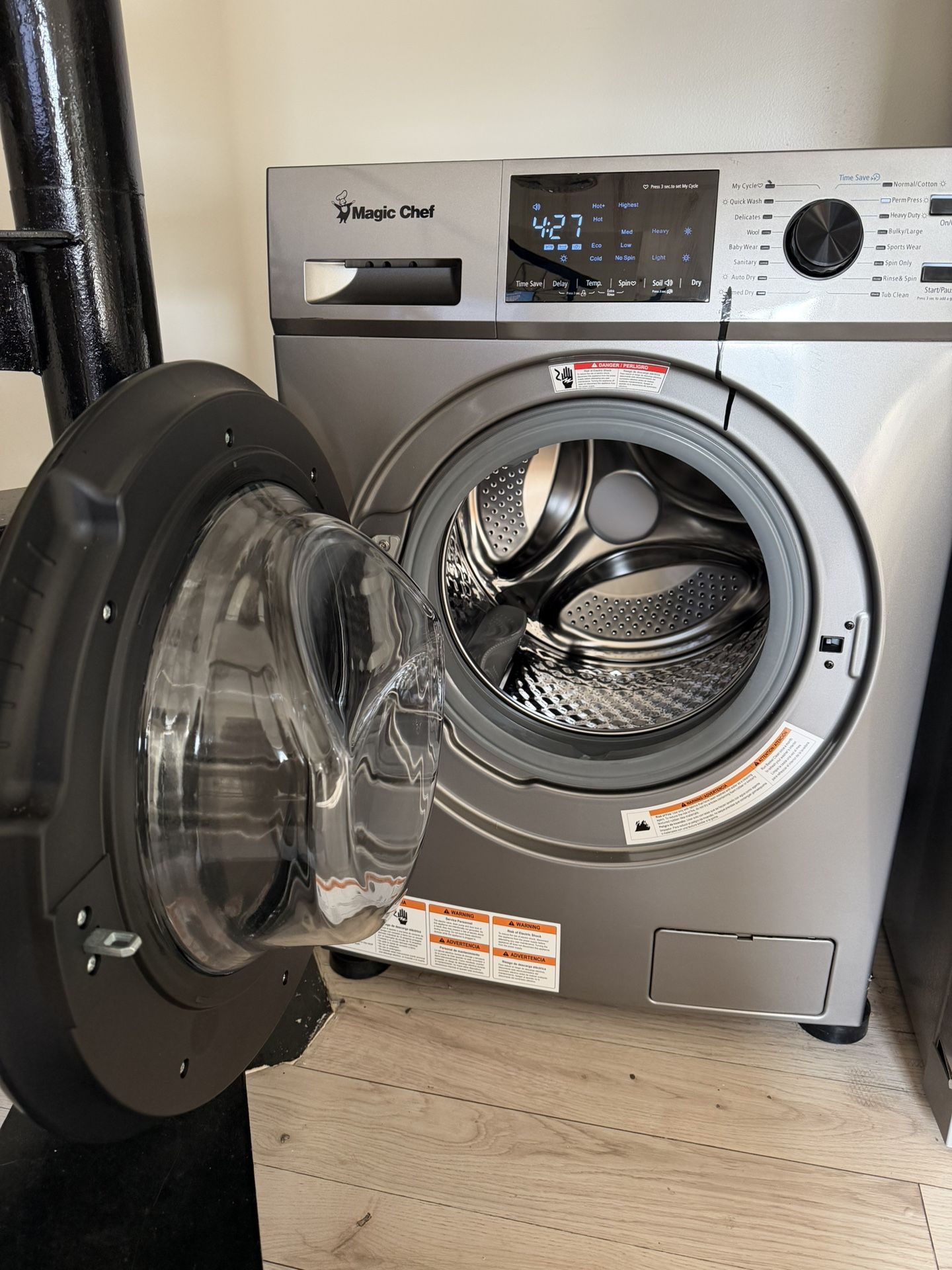 Magic Chef 2-in-1 Washer/Dryer Combo – Like New