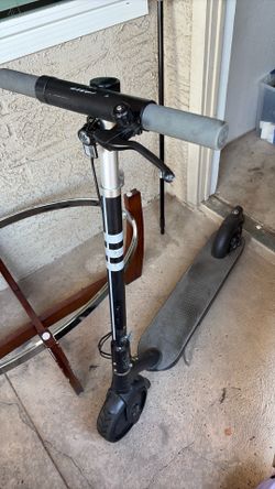 Okai electric scooter