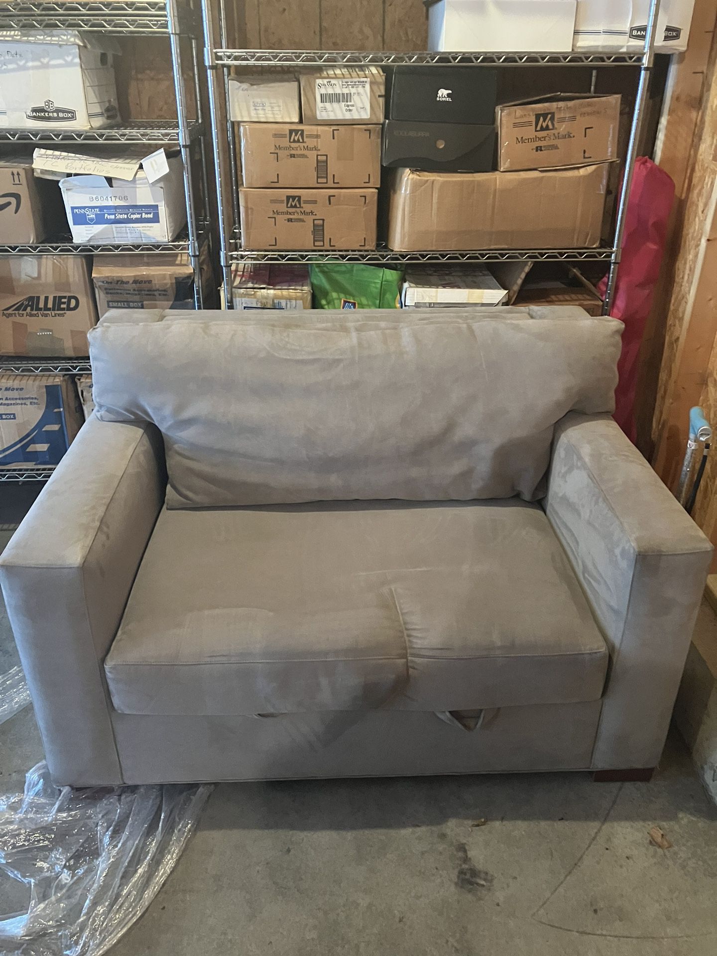 Fold Out Love Seat 