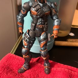 Figurines
