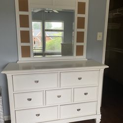 White Twin Bed With Trundle And Dresser