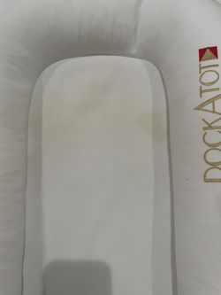 Dockatot Deluxe Plus