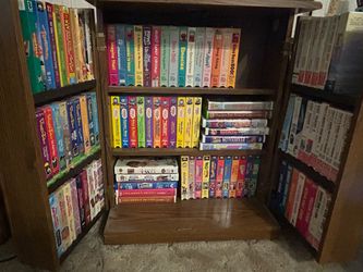 Large Lot of Children's VHS Tapes