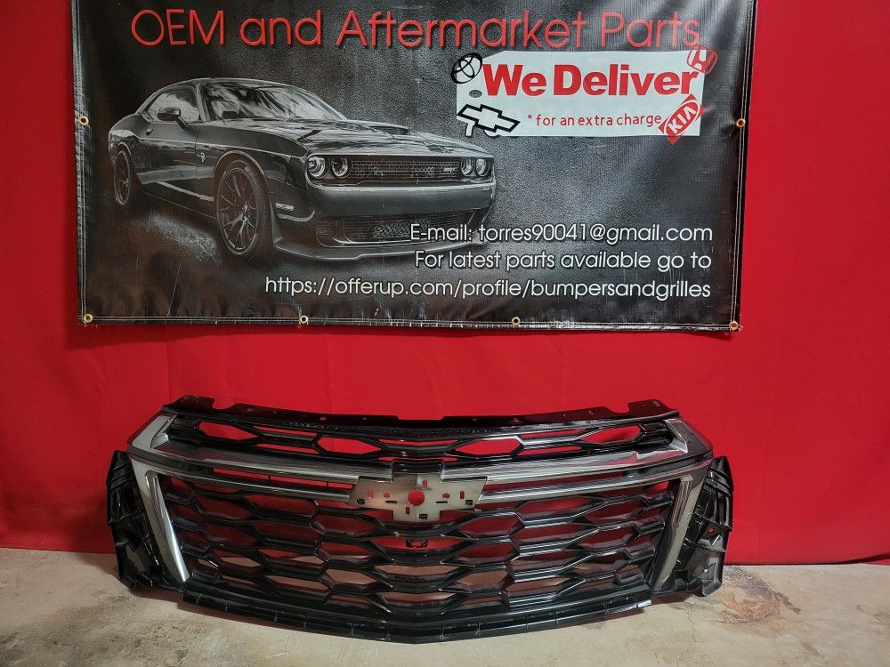 2022 2023 Chevy Traverse Front Grille Oem