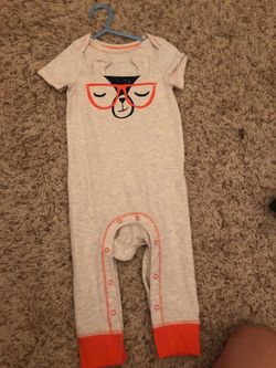 Baby clothes 9-12 months