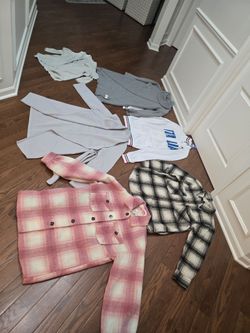 Women's clothing bundle size medium