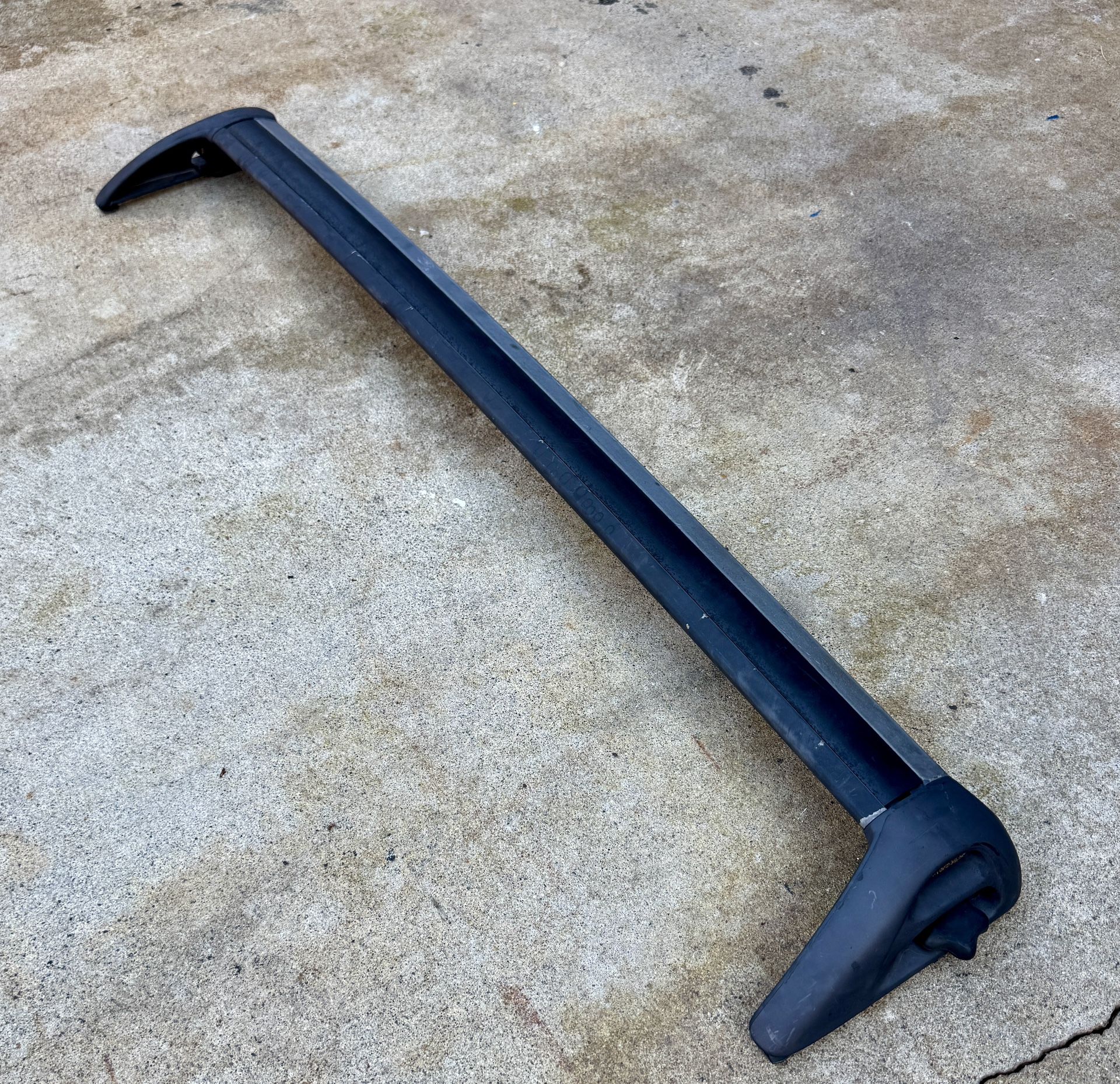 Roof rack Rail /cross Bar
