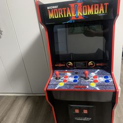 Arcade One Up Mortal Kombat 2 