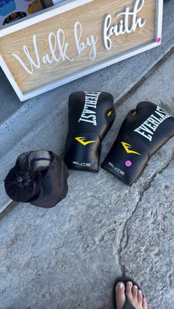 New everlasting gloves