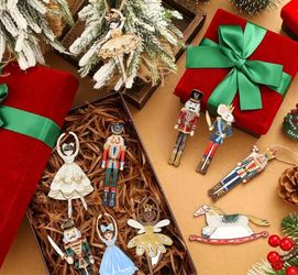New Christmas wood ornaments