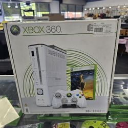 XBOX 360 Collector Building Set. ASK FOR RYAN. #4(contact info removed)613-03