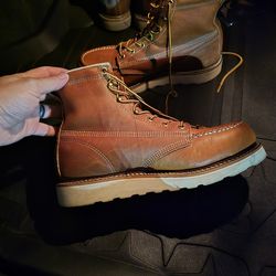 Thorogood Boots 8.5 Mens