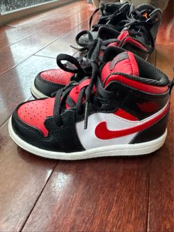 Nike Jordan retro 1 toddler size 8c shoes