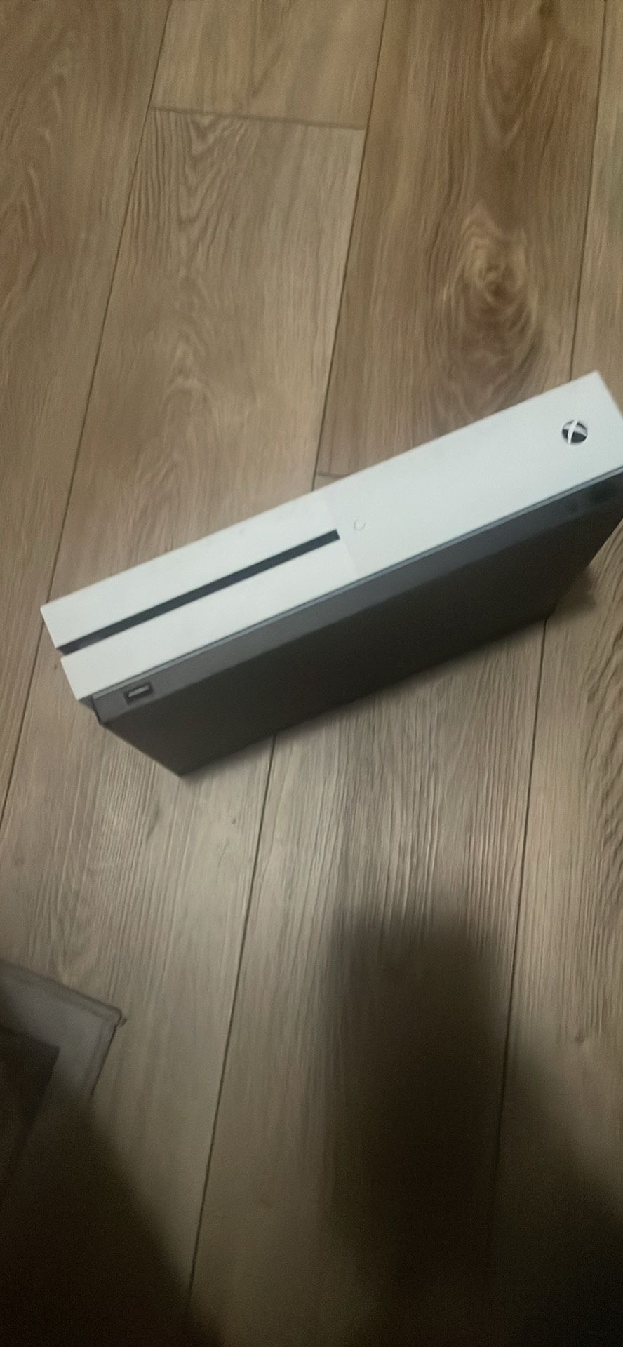 Xbox One S 1tb Disc Version 