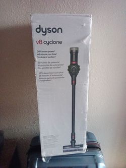 Dyson V8 Cyclone Cordless Vacuum