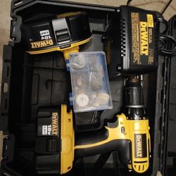 DeWalt Cordless Power Drill With Charger  18V And Battery 