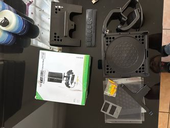 soporte de pared con base y accesorios para la consola Xbox Series X