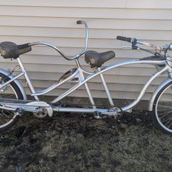 26in Modern Tandem Schwinn Bike 