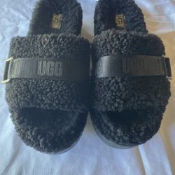 Ugg Sandals 
