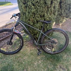 2021 Cannondale 27.5+ S Cujo 2