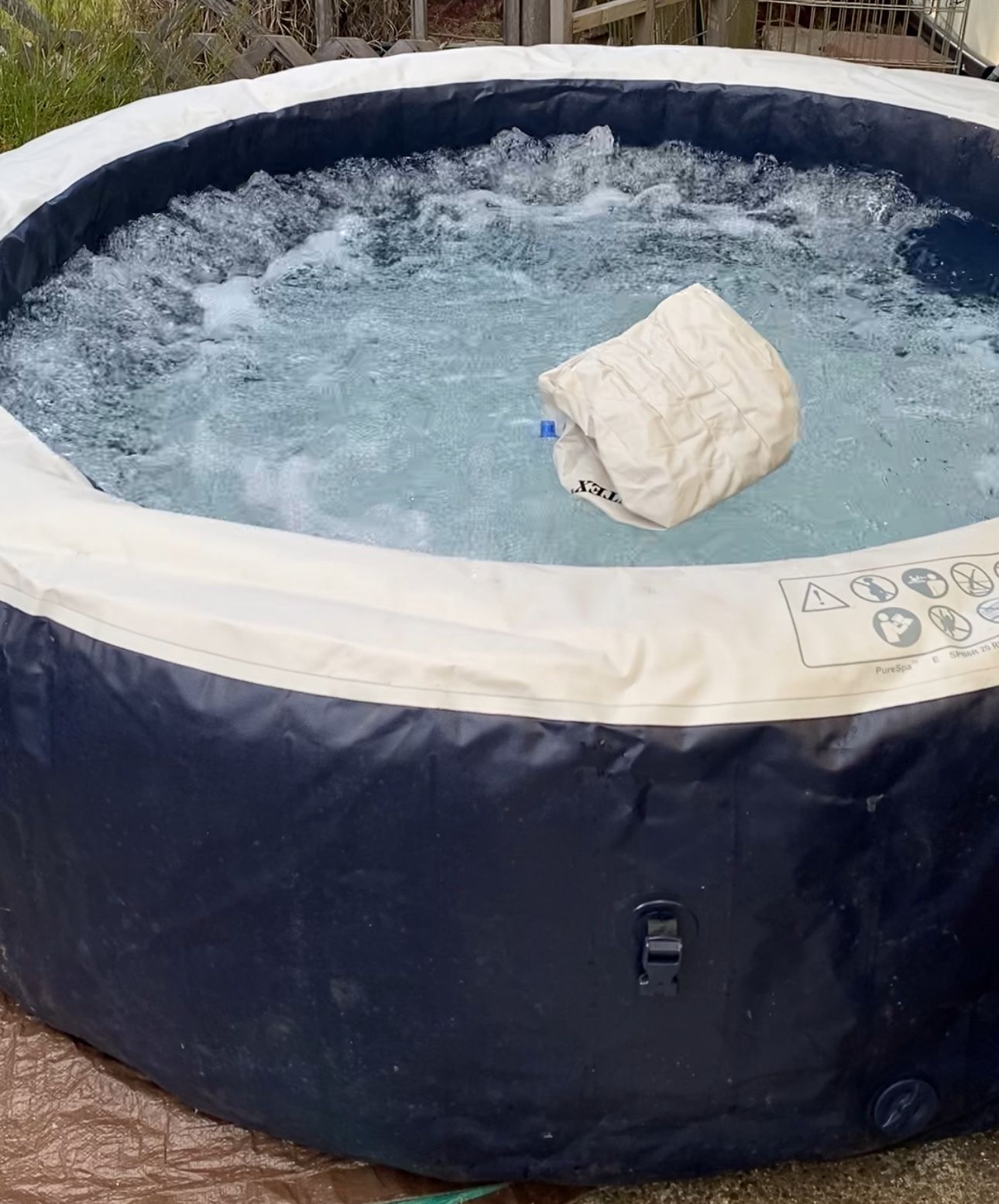 Inflatable Hot Tub, TUB ONLY *pending Pickup*