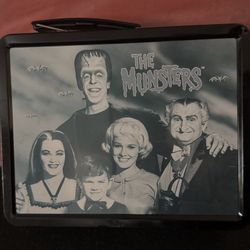 VTG The Munsters Metal Mini/snack Lunch Box great cond 1999 Universal