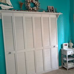 FREE! white DIY’d louver door headboard & top shelf (also selling matching fan in pics)
