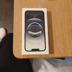 BRAND NEW IPHONE 16E