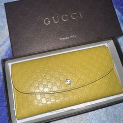 Gucci Wallet 