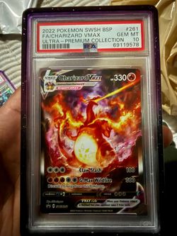 Charizard Vmax PSA 10