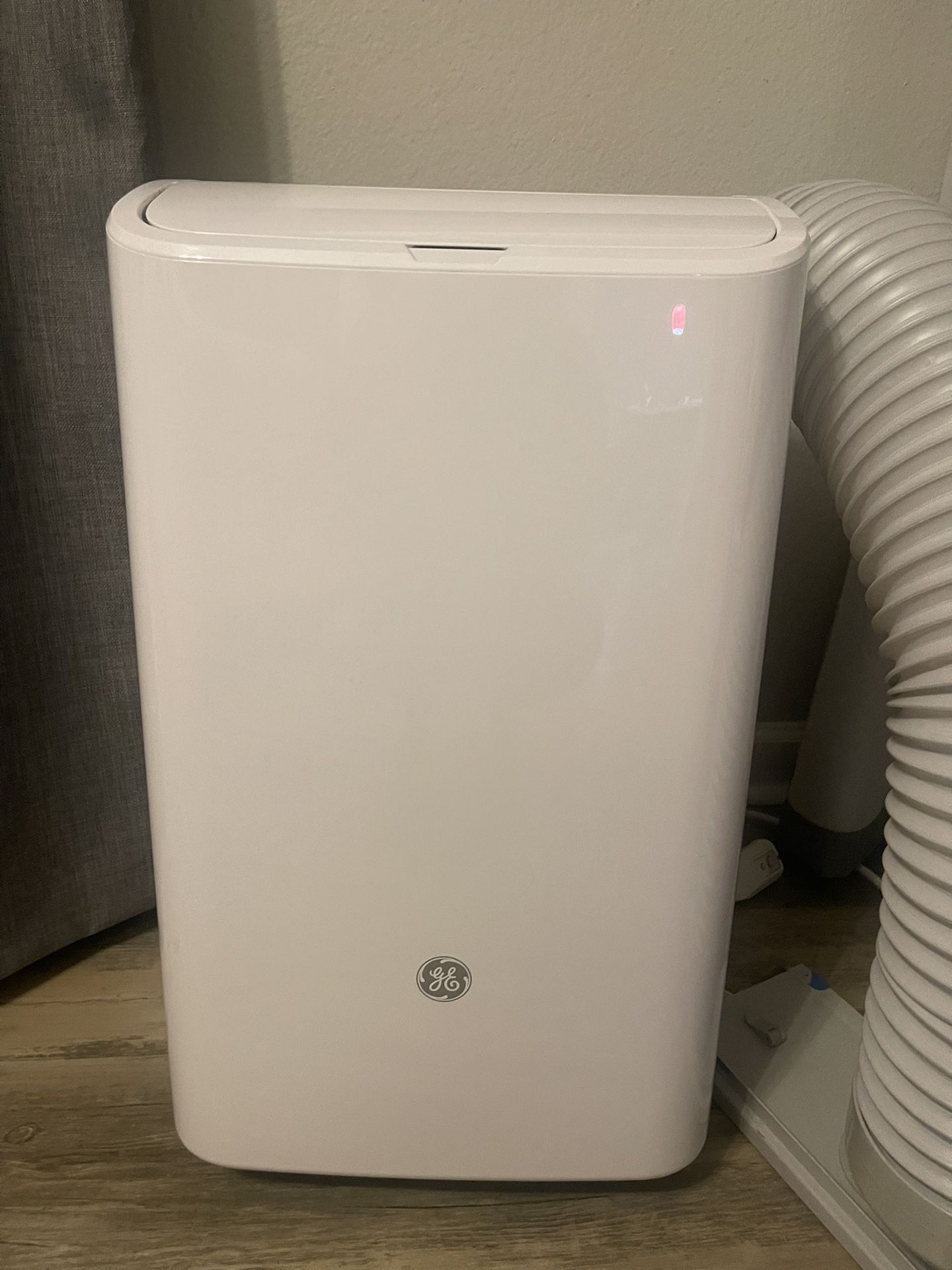 Portable GE Air Conditioner 