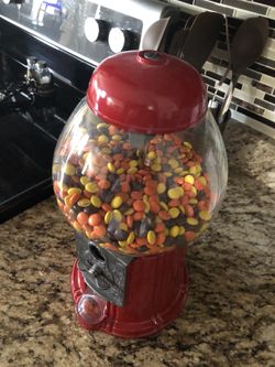 Gum ball machine