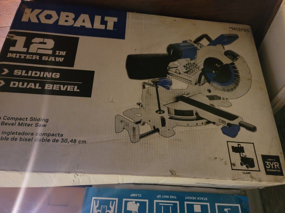 Kobalt 12-in 15-Amp Dual Bevel Sliding Compound Corded Miter Saw