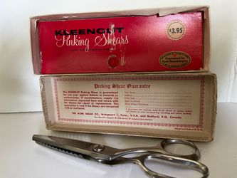 Vintage Acme Kleencut Pinking Shears