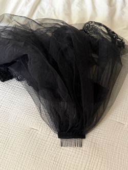 Black Lace-Trim Veil with Hair Comb