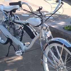 Complete Motorized Bike For Sale Brand New . We Located At 1400 NILES ST BAKERSFIELD CA 