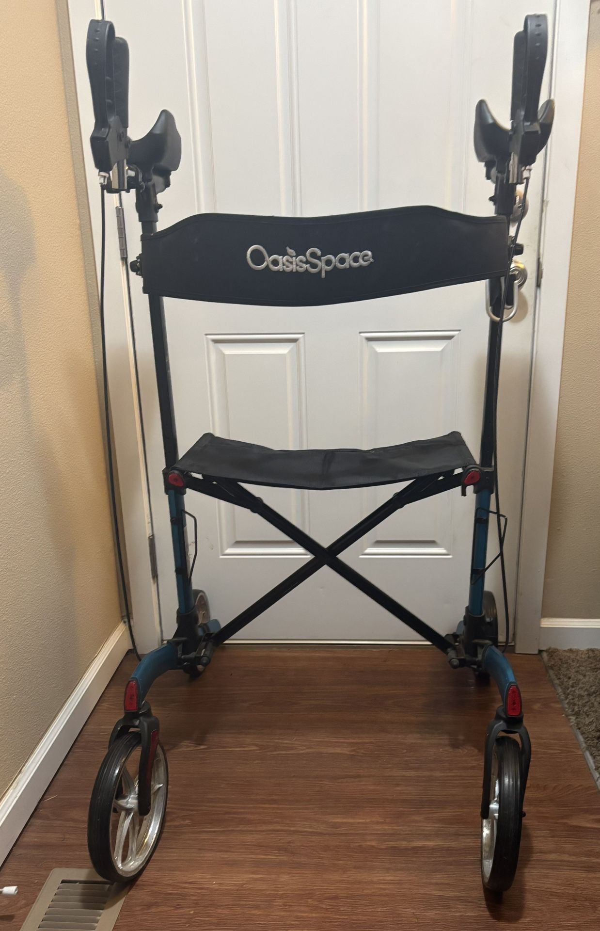 OasisSpace Upright Rollator Walker w/ Arm Supports – Heavy Duty -OBO