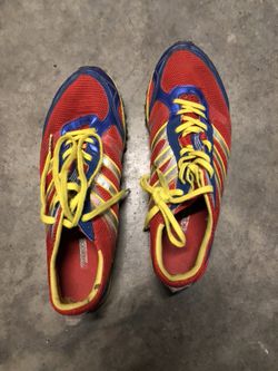 TRACK SHOES (5.5)