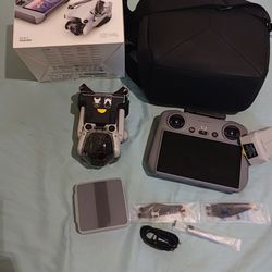 🚀 For Sale! DJI Mini 4 Pro - Like New and with Extras! 📸