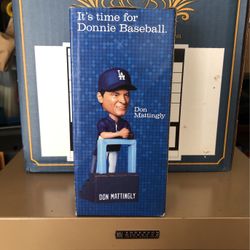 Don Mattingly Bobblehead Sga 2011