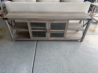 70” Wide Tv Entertainment Console