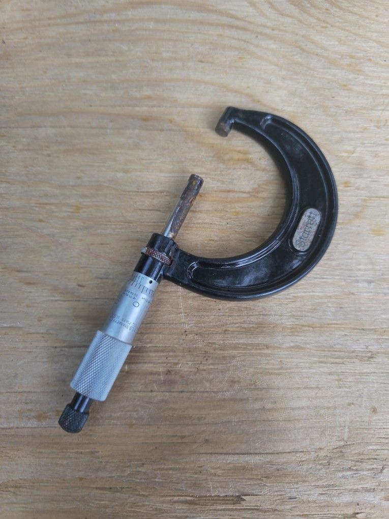 Micrometer Starrett T436XRL-2 Micro Meter 1 Inch 2 Inch Outside 1-2" Range .0001" Graduation Spindle
