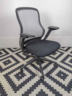Black Or Black/Grey Regeneration Desk Task Chair by Knoll