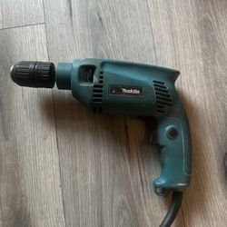 Makita Hp1501 Corded Hammer Drill