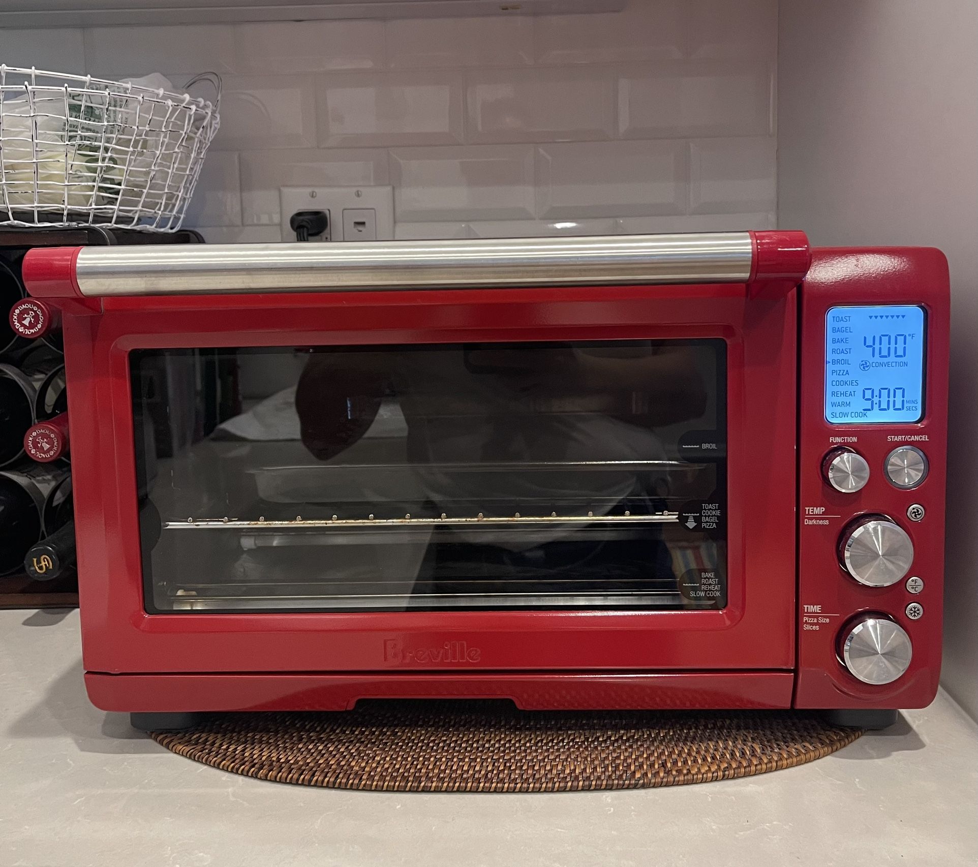 Perfect Condition-Limited Edition Red color Breville Smart Toaster Oven,