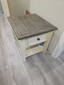 Night stand