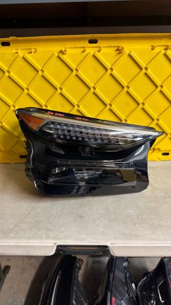 Audi q6 matrix right headlight 2025 2026