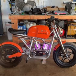 Hyper GoGo Discover 14 Plus Electric Bike/Ebike 